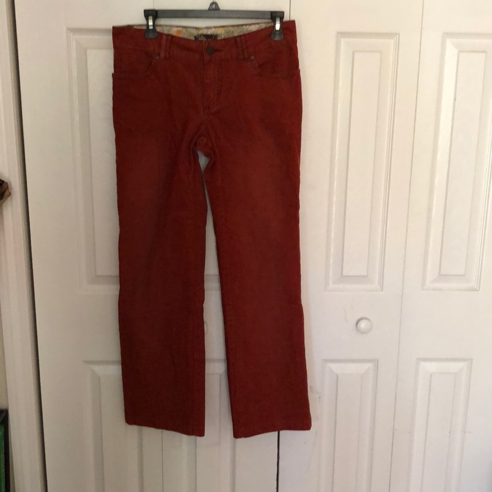 Prana rust color corduroys. Small.